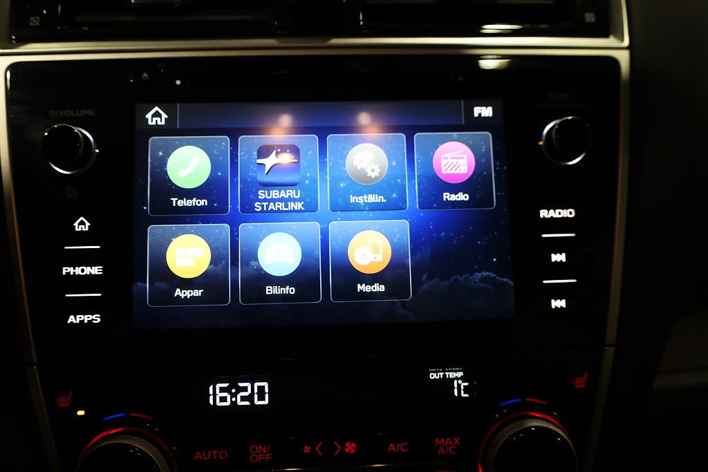 Subaru Outback 2,5i 175hk Ridge AWD Aut Drag M-värme Kamera Läder 2020