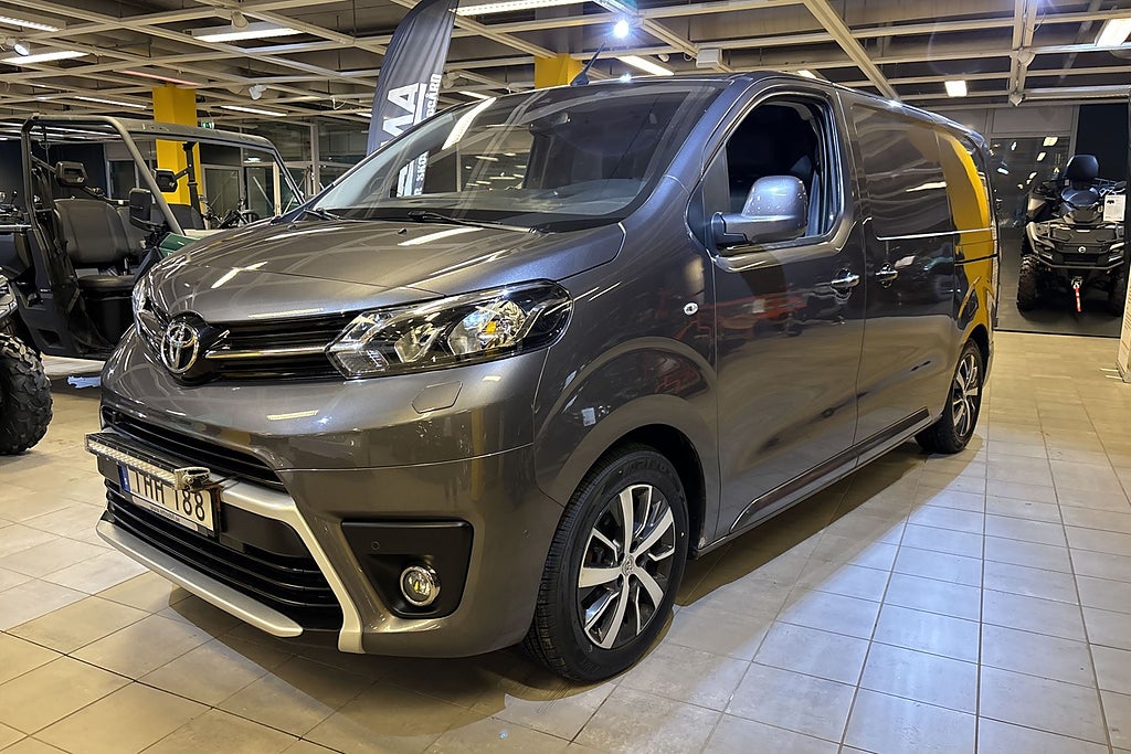 Toyota ProAce 1.6 D-4D HuD Dubbla dörrar Professional NAV M-Värm
