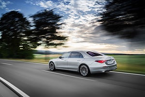 Mercedes-Benz S-Klasse, 2020, Outdoor, Fahraufnahme, Exterieur: Hightechsilber // Mercedes-Benz S-Class, 2020, outdoor, driving shot, exterior: hightech silver