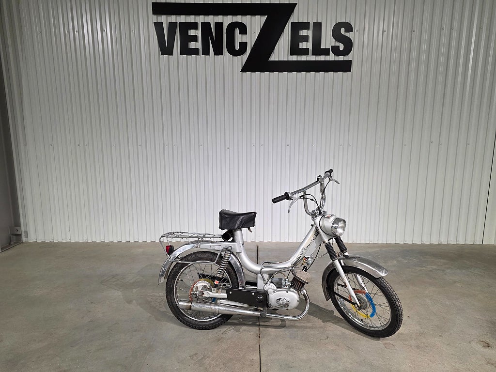 Crescent 1252 Compact 3 växlad