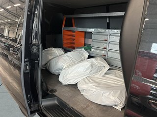 Volkswagen Transporter T32 2.0 4M S&V-hjul/Dvärm/Inredd/MOMS