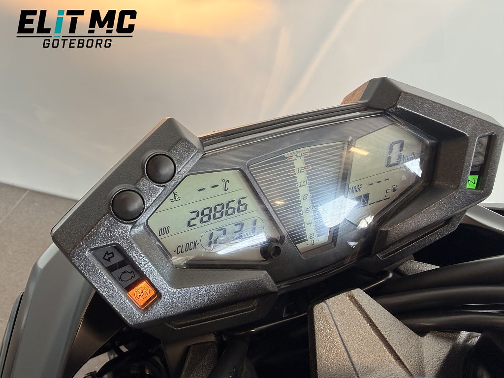 Kawasaki Z800 2016 - miniatyr 21