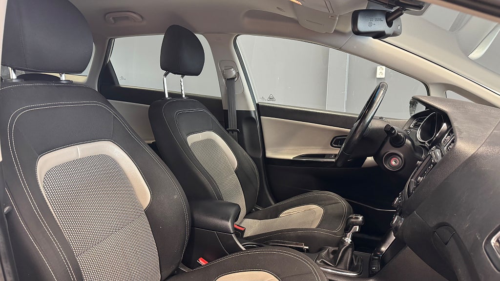 Kia Ceed cee'd_sw 1.6 CRDi 4.99% EX Comfort/Backkamera