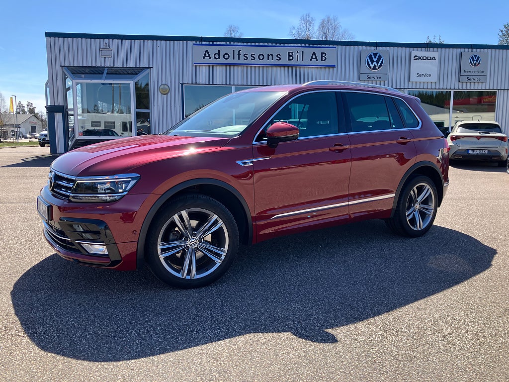 Volkswagen Tiguan TSI 4M R-Line Executive (Drag/Värmare/Navi/Massage