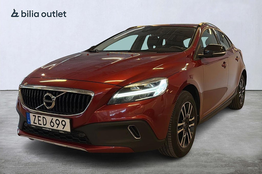 Volvo V40 Cross Country T3 Business Advanced B-Kam Navi Värmare Dragkrok