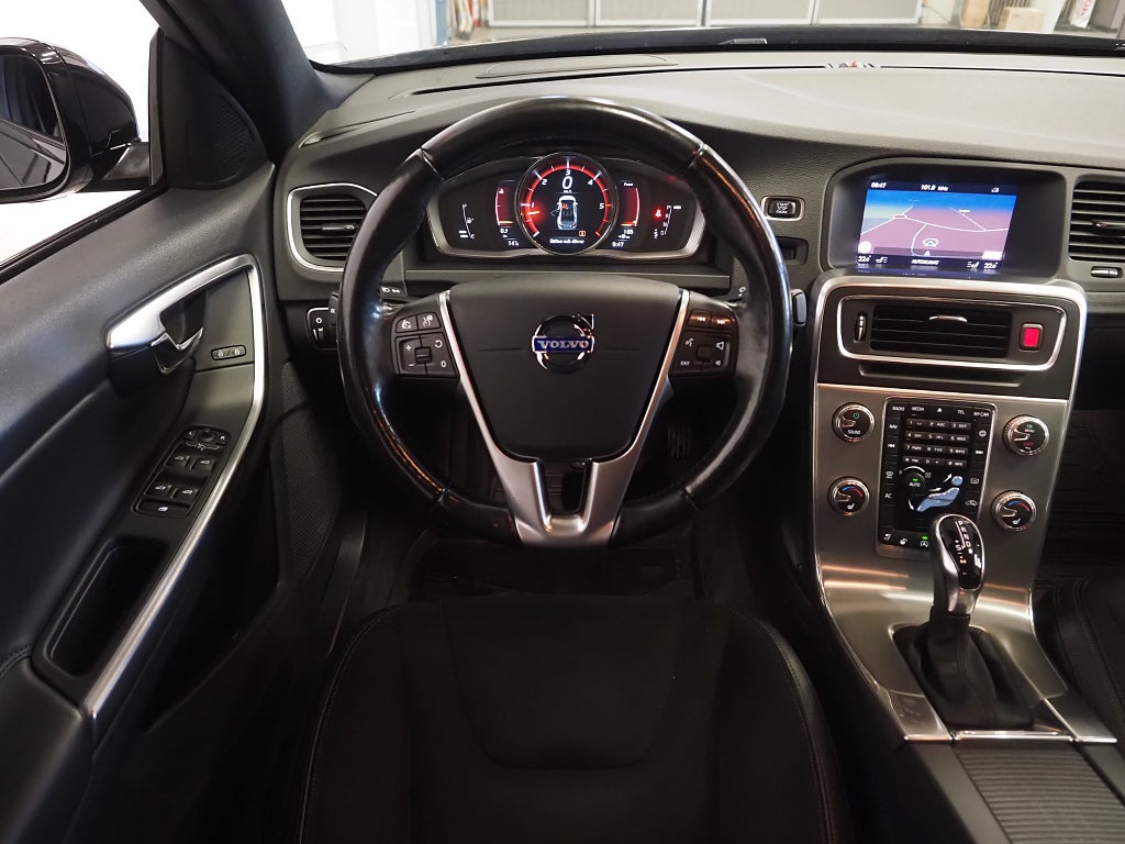 Volvo S60 Cross Country D4 AWD 190hk Classic Momentum |Drag| 2018