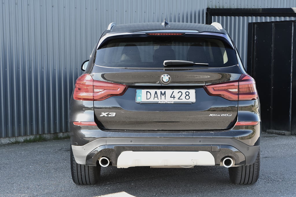 BMW X3 2018 - miniatyr 8