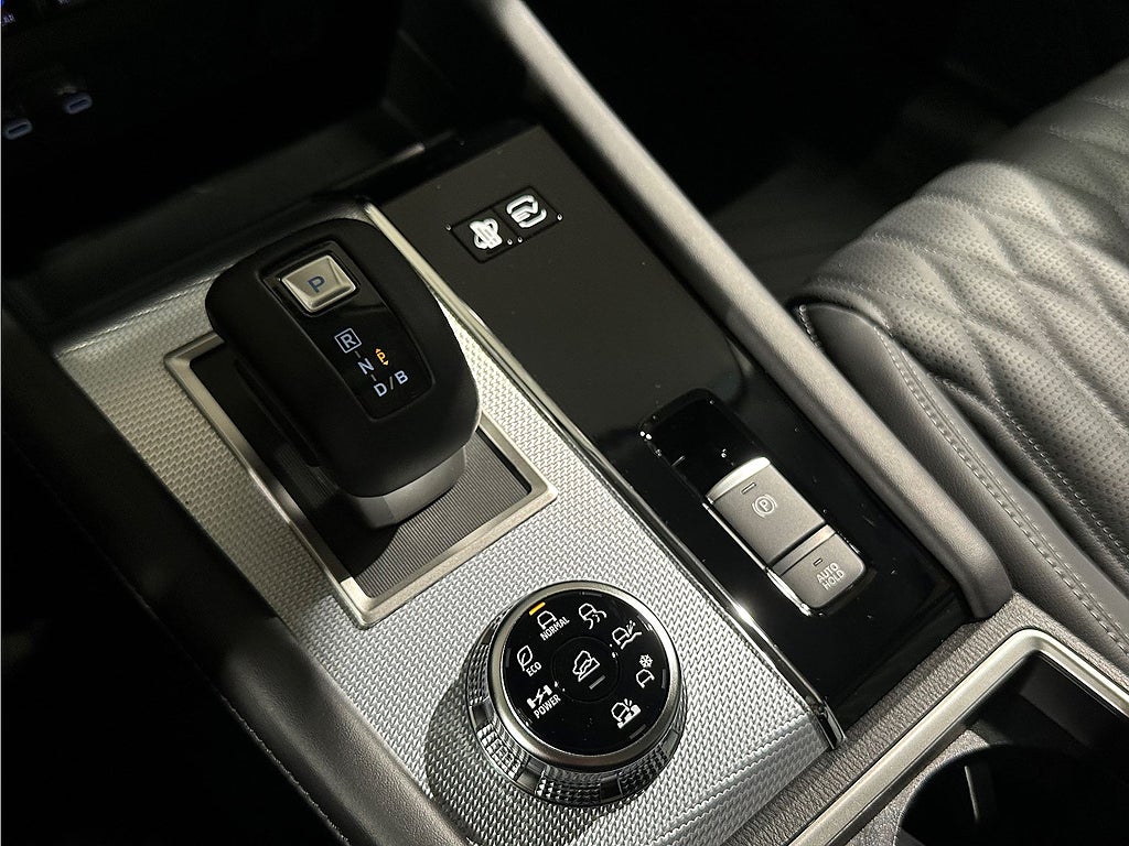 Bild på Mitsubishi Outlander Instyle PHEV Aut 4WD - OMGÅENDE LEVERANS!