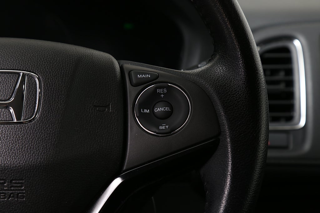 Honda HR-V 1,5 i-VTEC Elegance AUT Navi Kamera PDC Blåtand