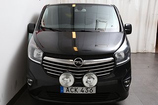 Transportbil - Skåp Opel Vivaro 4 av 17