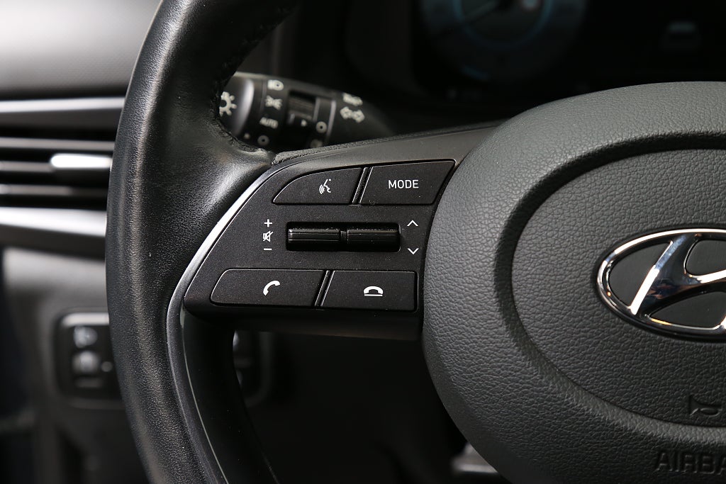 Hyundai Bayon 1,2 MPi 84hk Essential Kamera CarPlay 2022