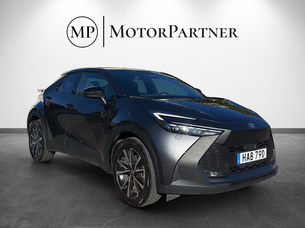 Toyota C-HR PHEV 223hk Plug-in hybrid Style Navi B-Kamera MOMS