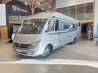 Husbil-integrerad Bürstner ELEGANCE 810