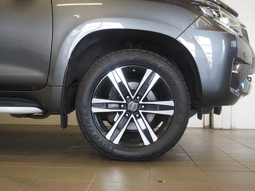 Toyota Land Cruiser 2.8 D-4D 4WD Premium|7-sits|Drag|D-värm| 2020