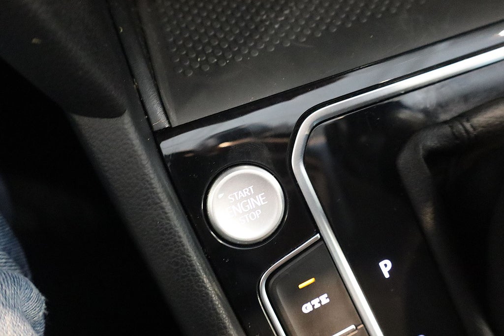 Bild på Volkswagen Passat GTE 1.4 TSI DSG 218hk Aut - B-KAMERA,CARPLAY,NAV