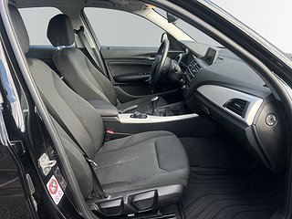 BMW 118I 5-dörrars/S&V-hjul/P-sensorer/Bluetooth/Kamkedja