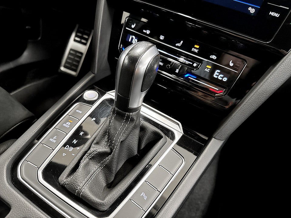 Bild på Volkswagen Arteon R-Line eHybrid 1.4 TSI 218hk Aut B-KAMERA 