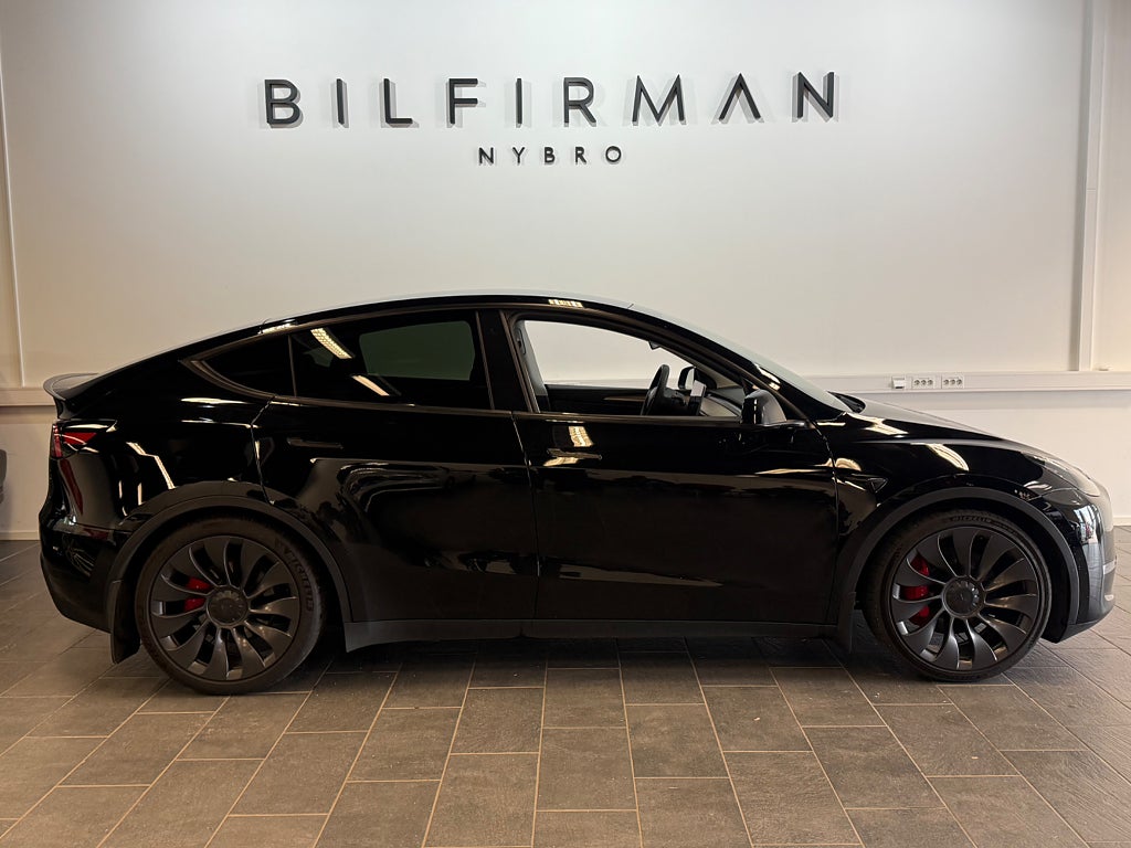 Tesla Model Y Performance