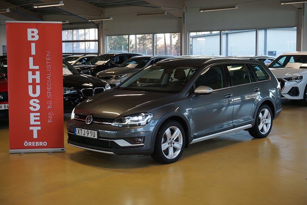 Volkswagen Golf Alltrack 2.0 TDI 184hk 4M DSG Alltrack Värmare Drag