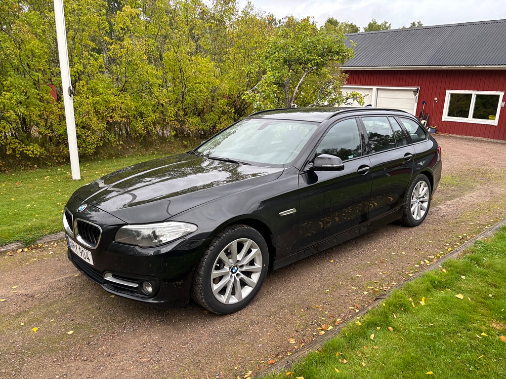 BMW 520d xDrive Touring Steptronic Euro 6  D-värmare