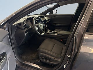 Lexus RZ 300e /Keyless/A.d Fart/Navi/Kamera/Psens/Laneassist – bild 7