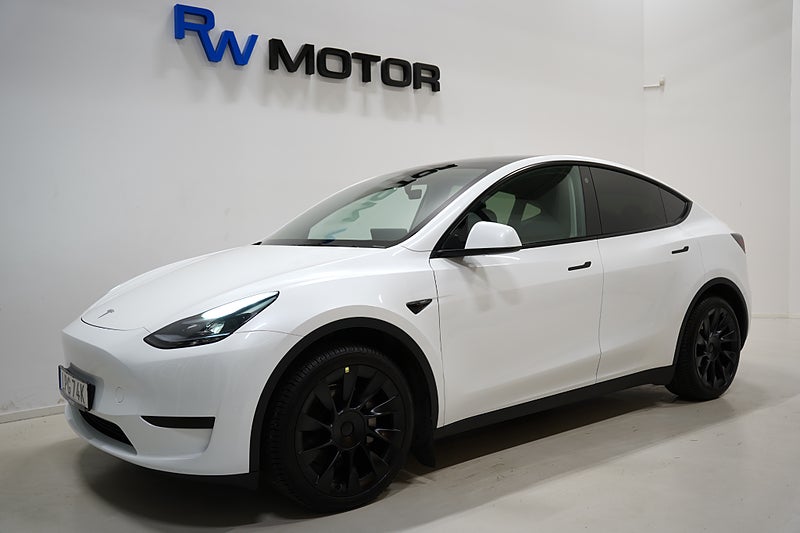 SUV Tesla Model Y 1 av 25