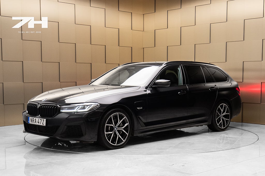 BMW 530e xDrive Touring M sport / H/K / Drag / Laser / Farthåll.
