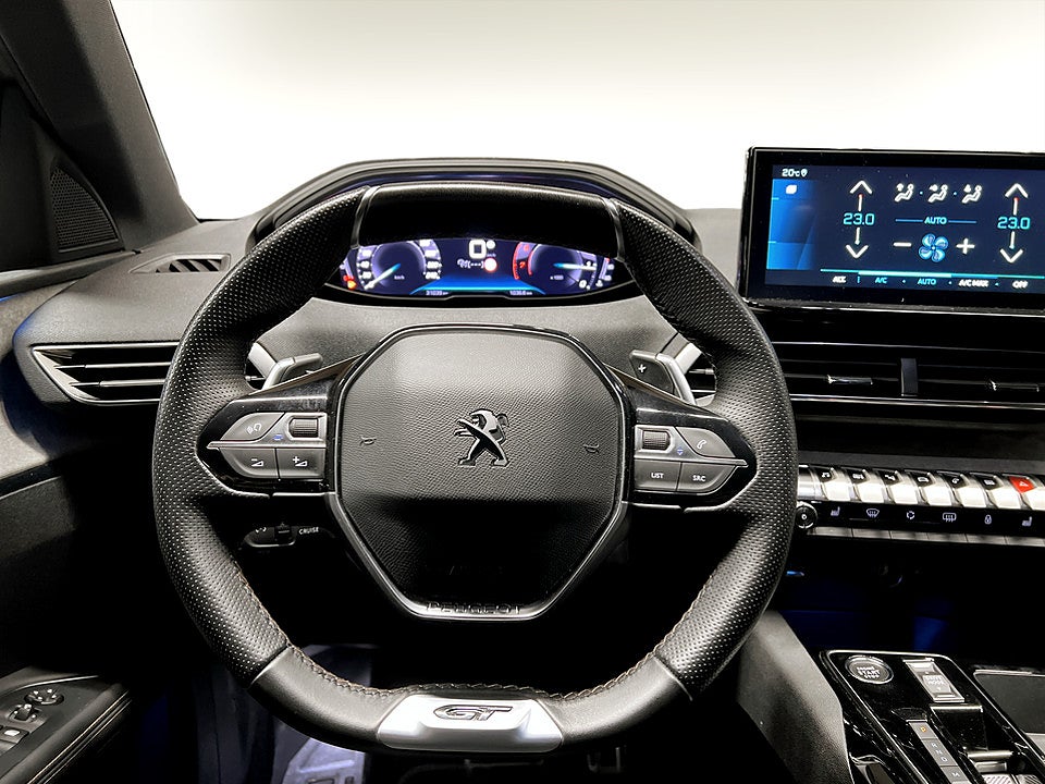 Bild på Peugeot 5008 GT 1.2 PT 130hk Aut 7-SITS B-KAMER CARPLAY
