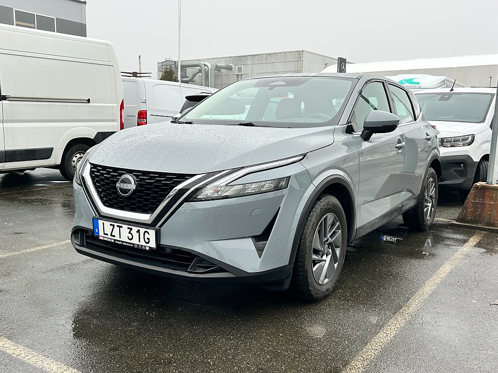 Nissan Qashqai MHEV 1.3L 140hk Acenta 2WD Carplay Kamera
