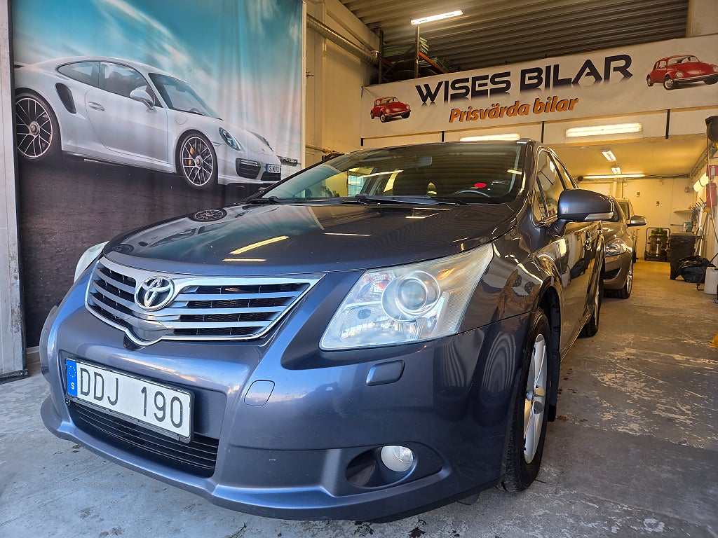 Toyota Avensis Kombi 1.8 Valvematic Business Euro 4
