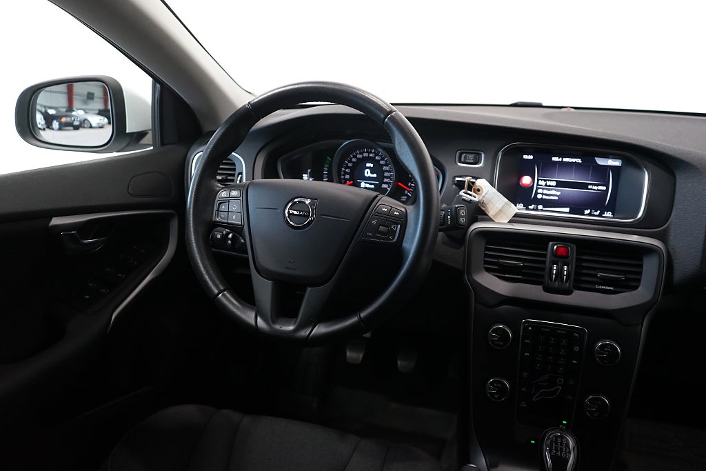 Volvo V40 D2 Business 120hk