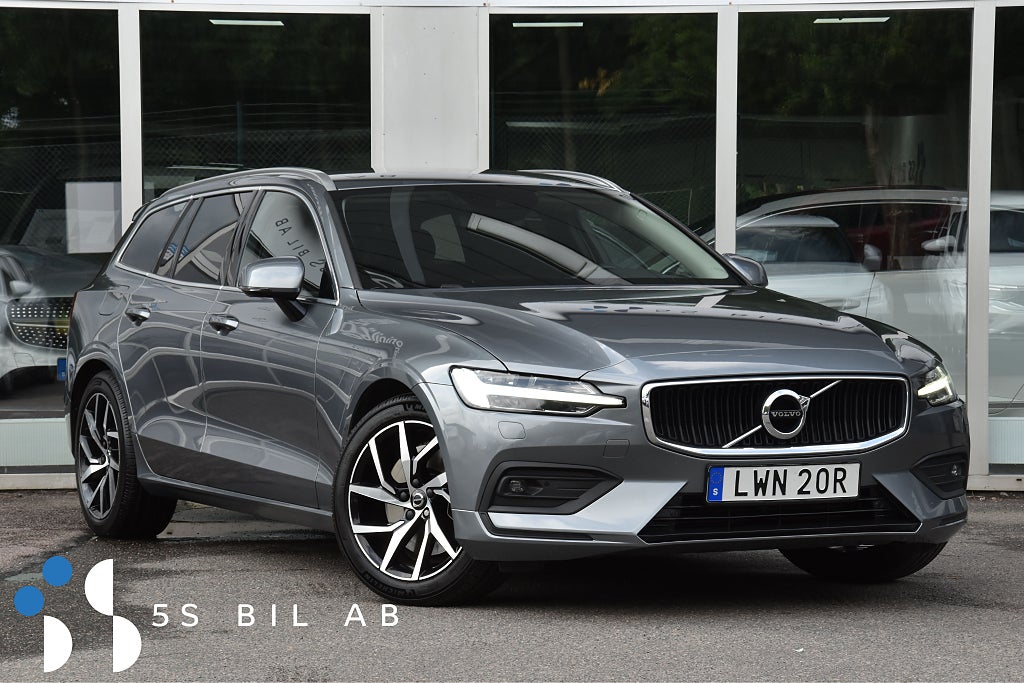 Volvo V60 T5 Geartronic DRAG VÄRM BLIS NAVI ADAPTIV CARPLAY 250HK