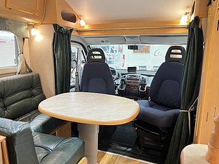 Husbil-halvintegrerad Kabe TM WF 11 av 21