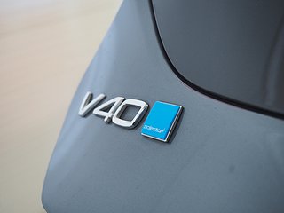 Halvkombi Volvo V40 9 av 23