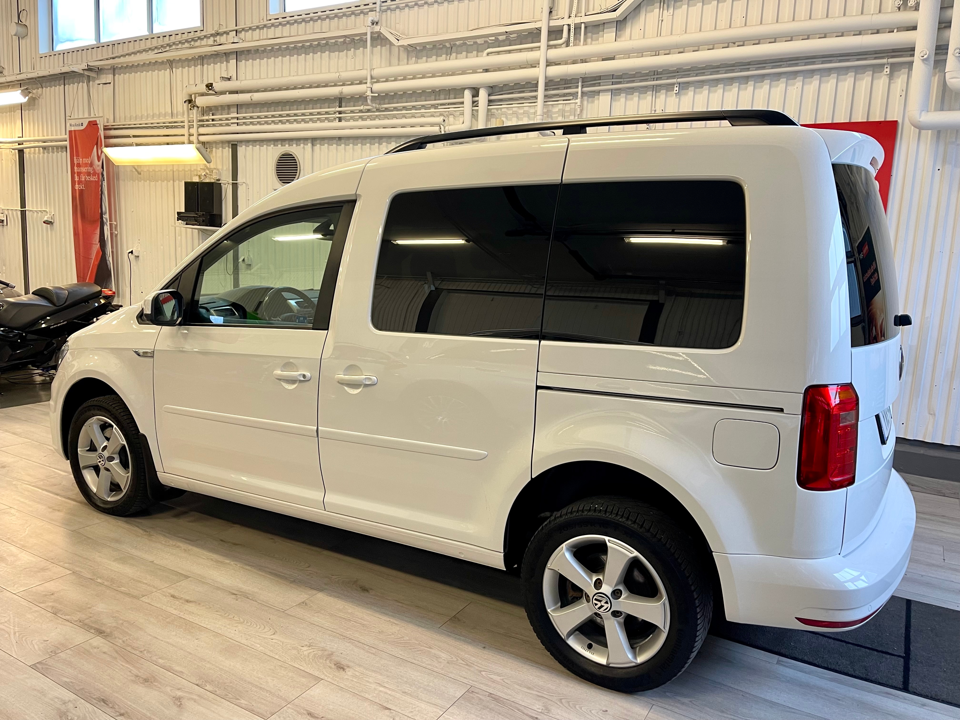 Volkswagen Caddy 2018, bild 5/43