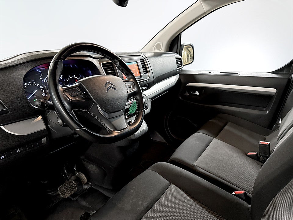 Bild på Citroën Jumpy Business Premium 2.0 BHDi 145hk Aut L3 WEBASTO B-KAMERA