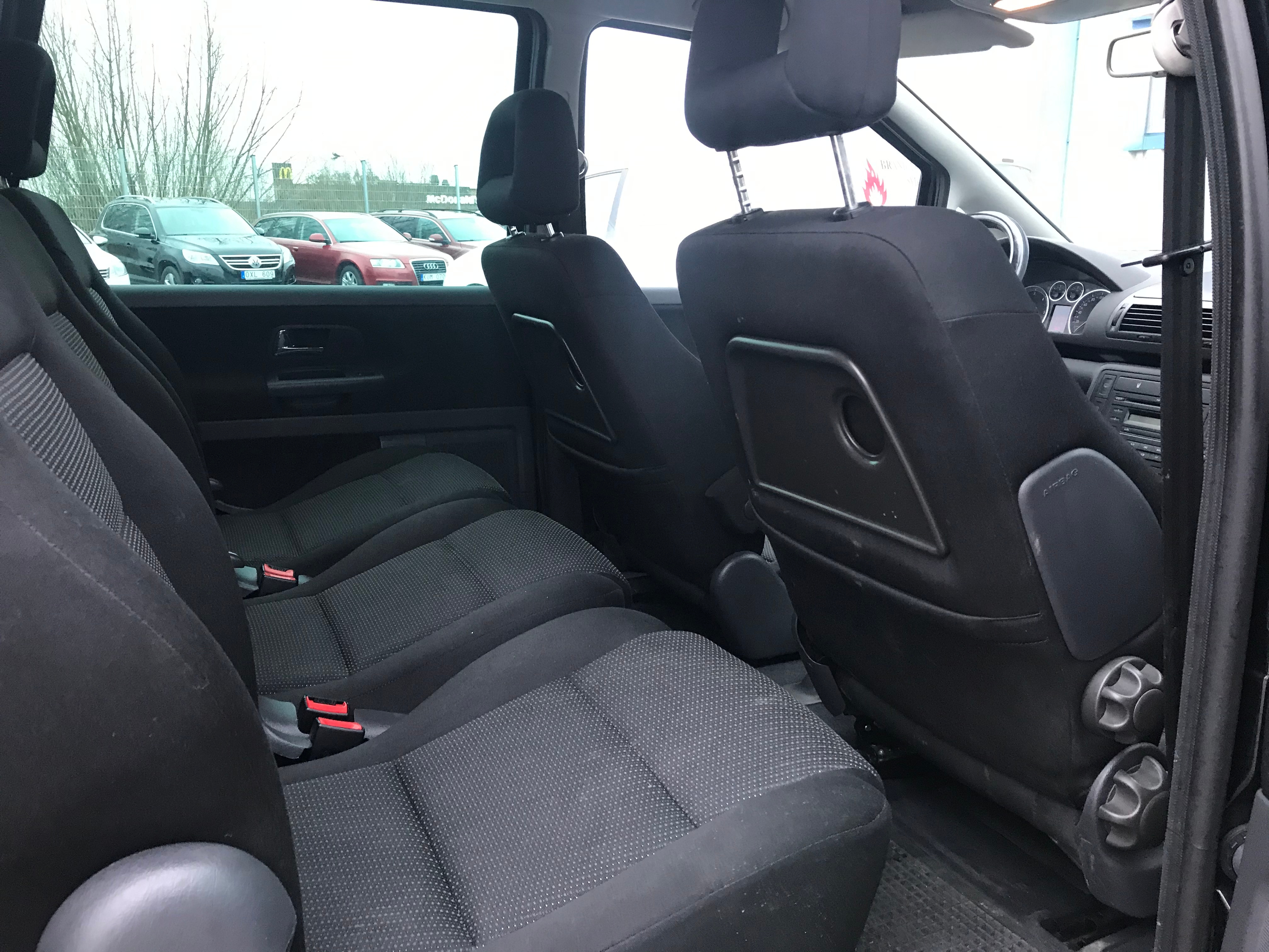 Seat Alhambra 2010, photo 6/36