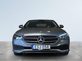 Mercedes-Benz E 300 de 4M Avantgarde MOMS Drag Kamera Navi Värmare S&V