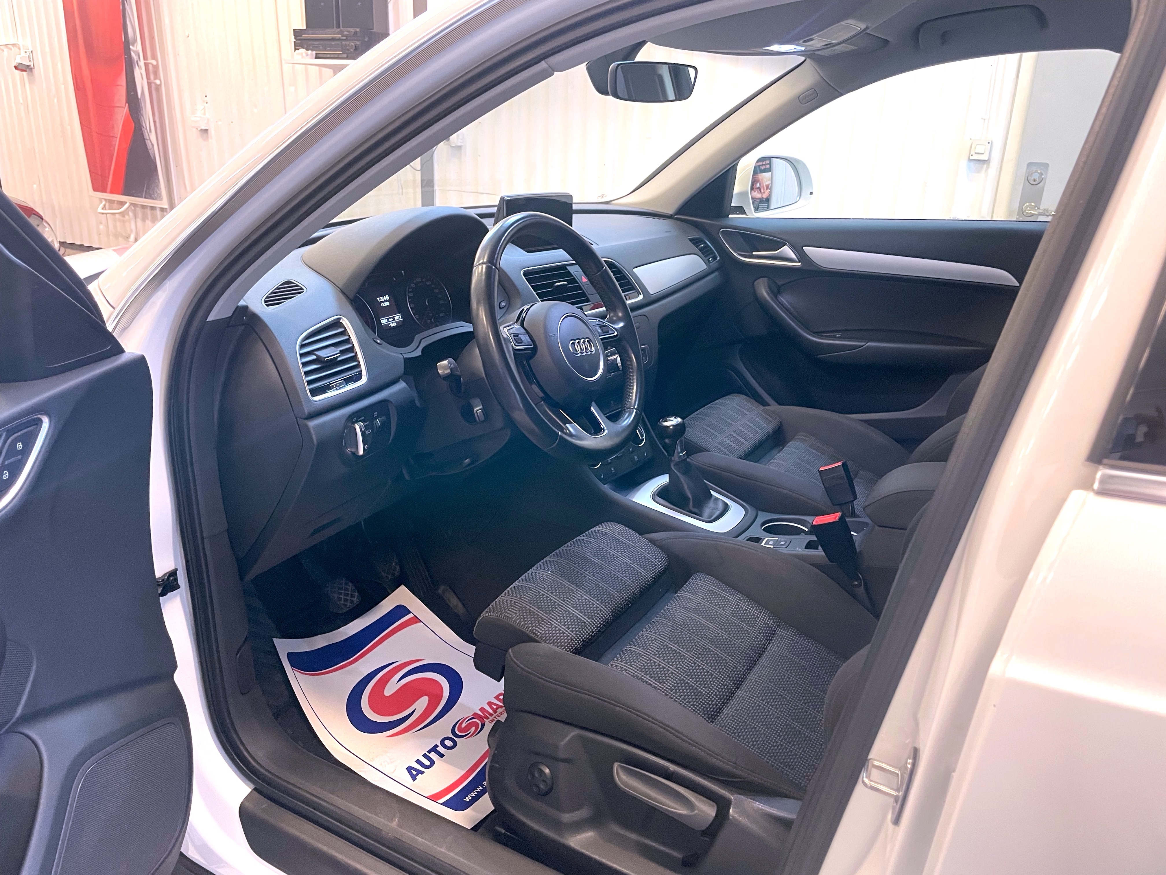 Audi Q3 2.0 TDI Proline Euro 6 150hk 2018, bild 6/41