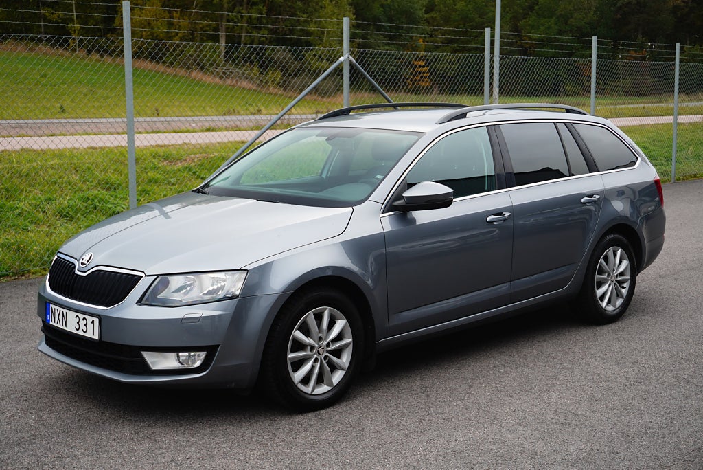 Skoda Octavia Kombi 1.4 TSI 140 HK Ambition Dragkrok M-Värmare