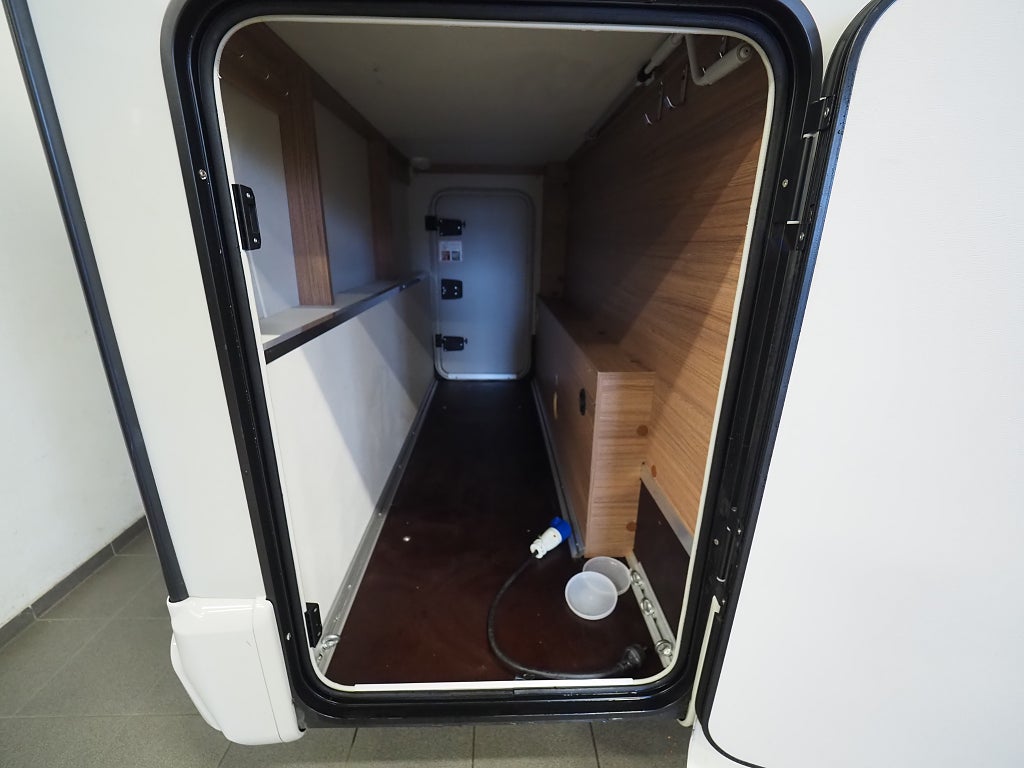 Knaus Tourer Van 500 MQ Vansation Markis Solcell AUT 4 Bäddar 2023
