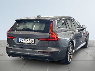 Volvo V60 D3 AWD Momentum S&V/Carplay/Drag/A.d Fart/Kamrem bytt!