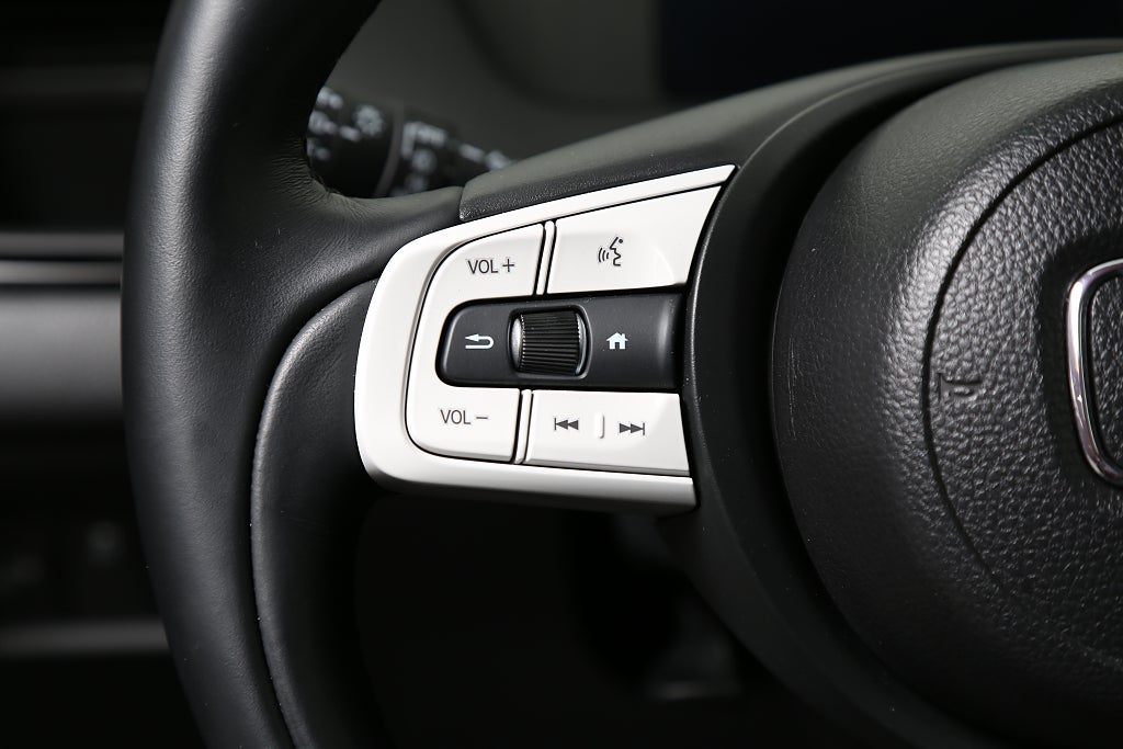 Honda Jazz Advance Crosstar Fullhybrid | DEMOBIL 2025