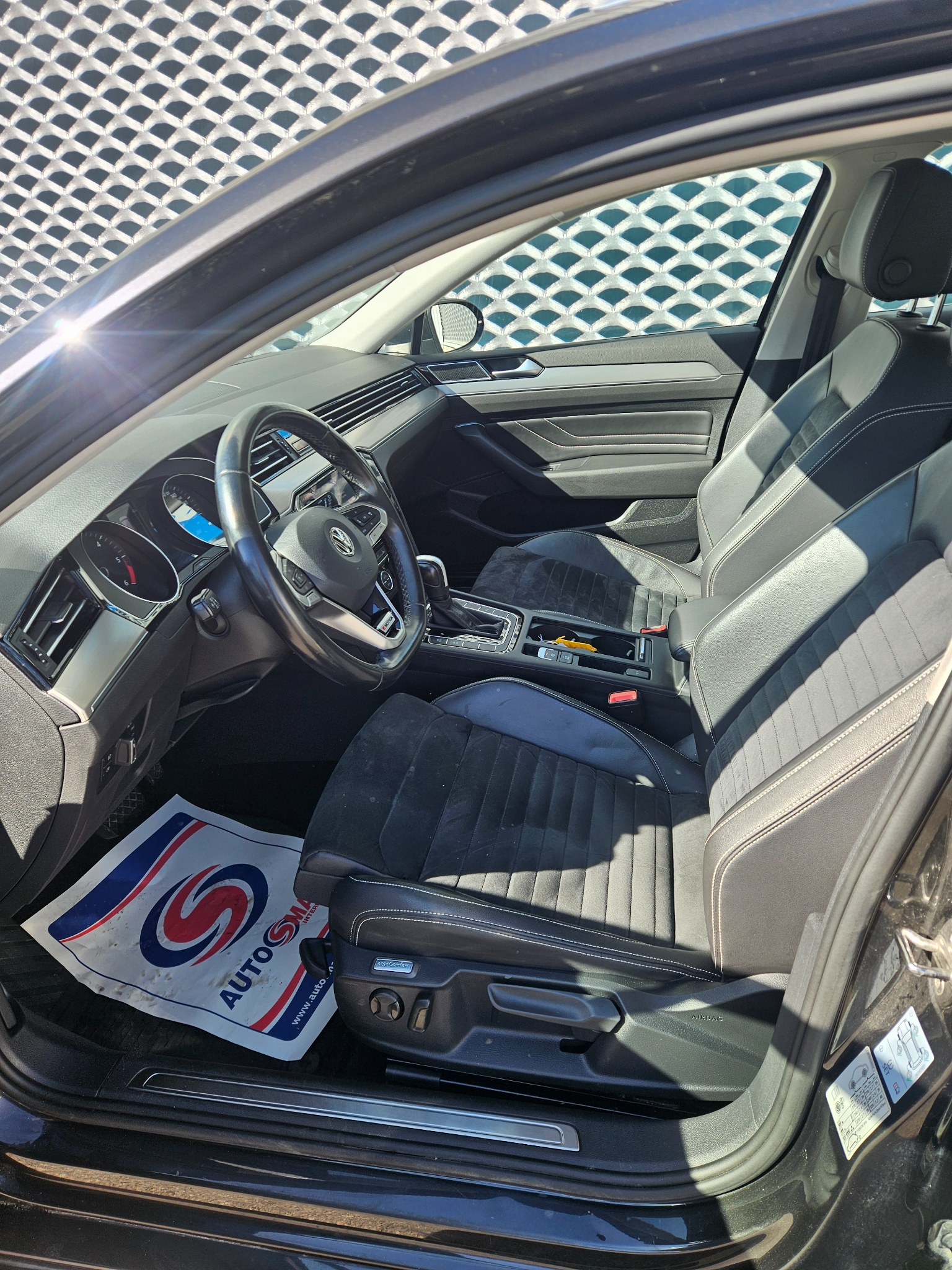 Volkswagen Passat 2020, bild 4/49