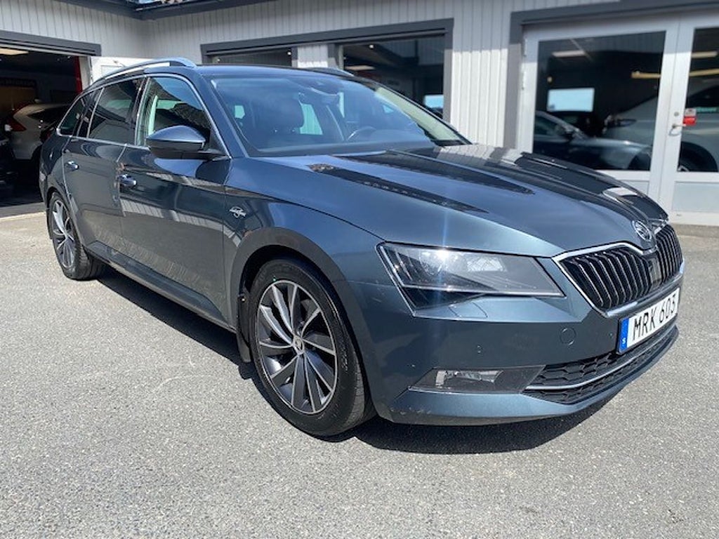 Skoda Superb Škoda Kombi 2.0 TDI 4x4 SCR DSG, 190hk, drag...