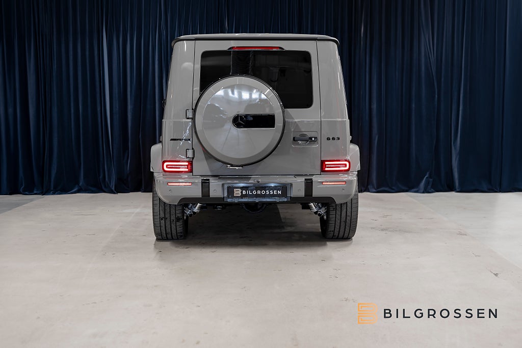 Mercedes-Benz G63 AMG Superior Line Kolfiber Active Ride MY27 MOMS
