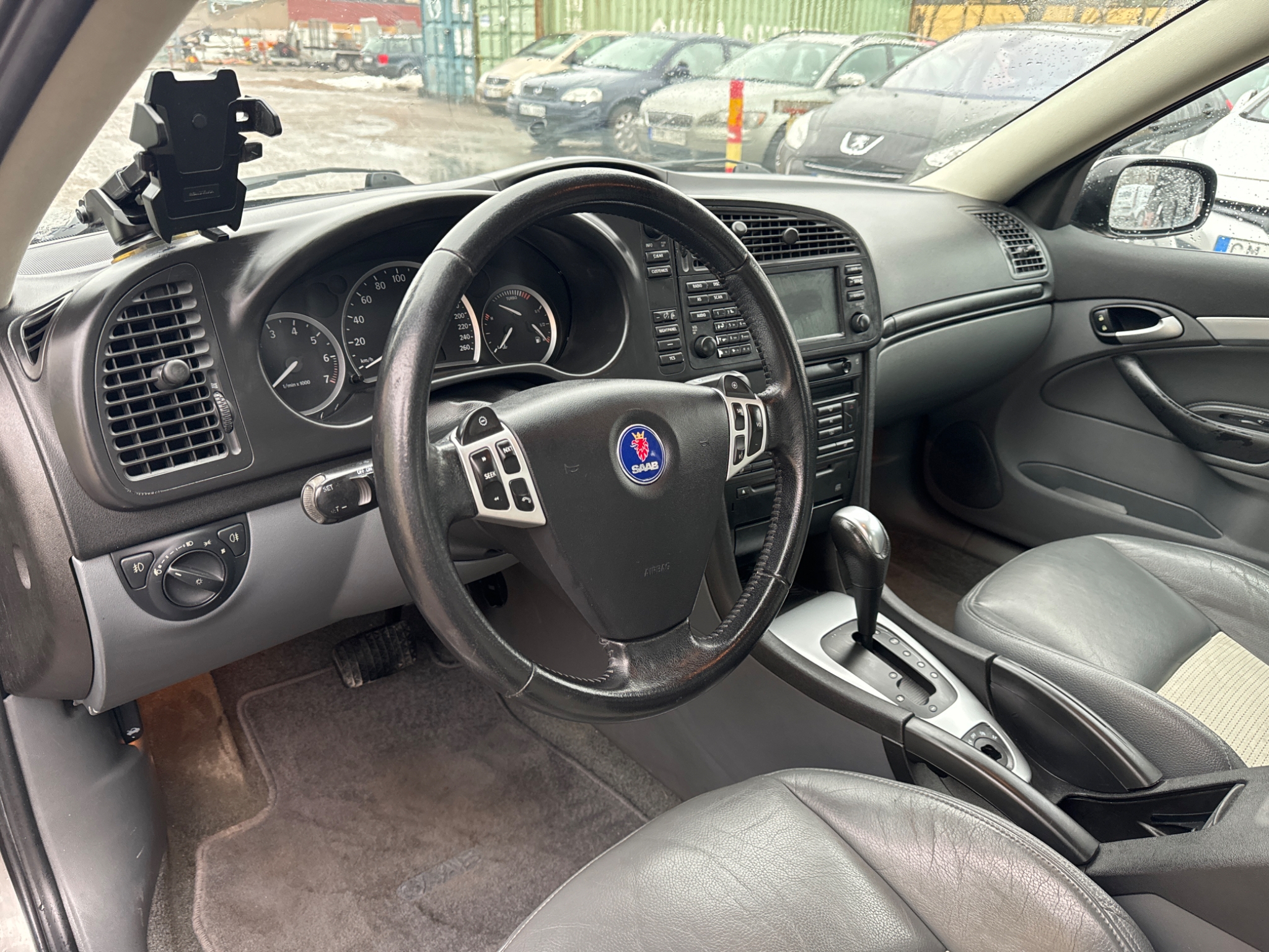 Saab 9-3 SportSedan 2.0 T Vector Automat 2003, bild 7/43