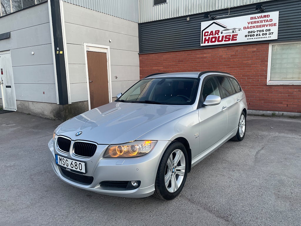 BMW 320 d xDrive Touring Euro 5/Dieselvärmare/Drag/P-sensorer