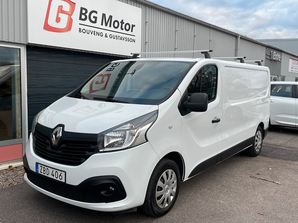 Renault trafic 1.6 dCi 125HK L2 Drag/Värmare/Navi/PDC