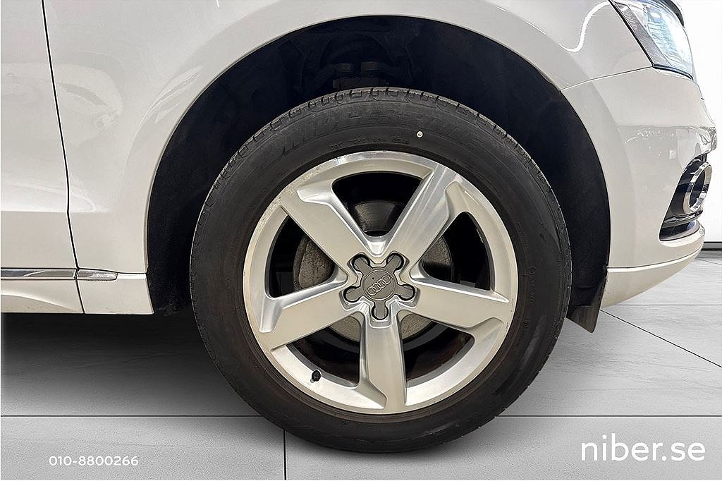 Audi Q5 2.0 TDI Quattro, 1 BRUKARE, B/O, DRAG, PANORAMA